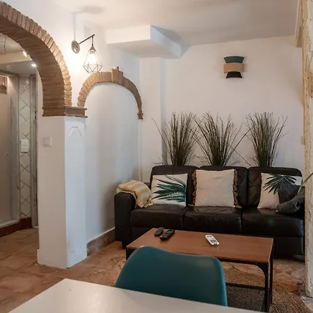 Original Photographers Studio In Alcantara Lisboa