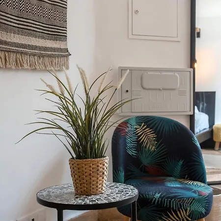Apartment Original Photographers Studio In Alcantara Lisbon